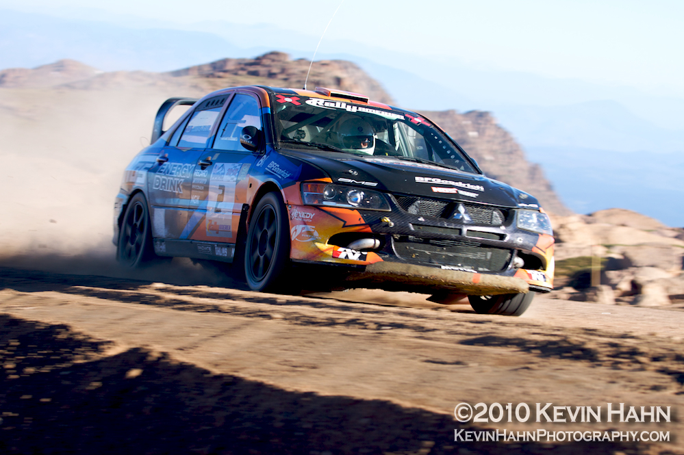 IMAGE: http://kevinhahnphotography.com/2010/PPIHC2010d2/pictures/picture-23.jpg